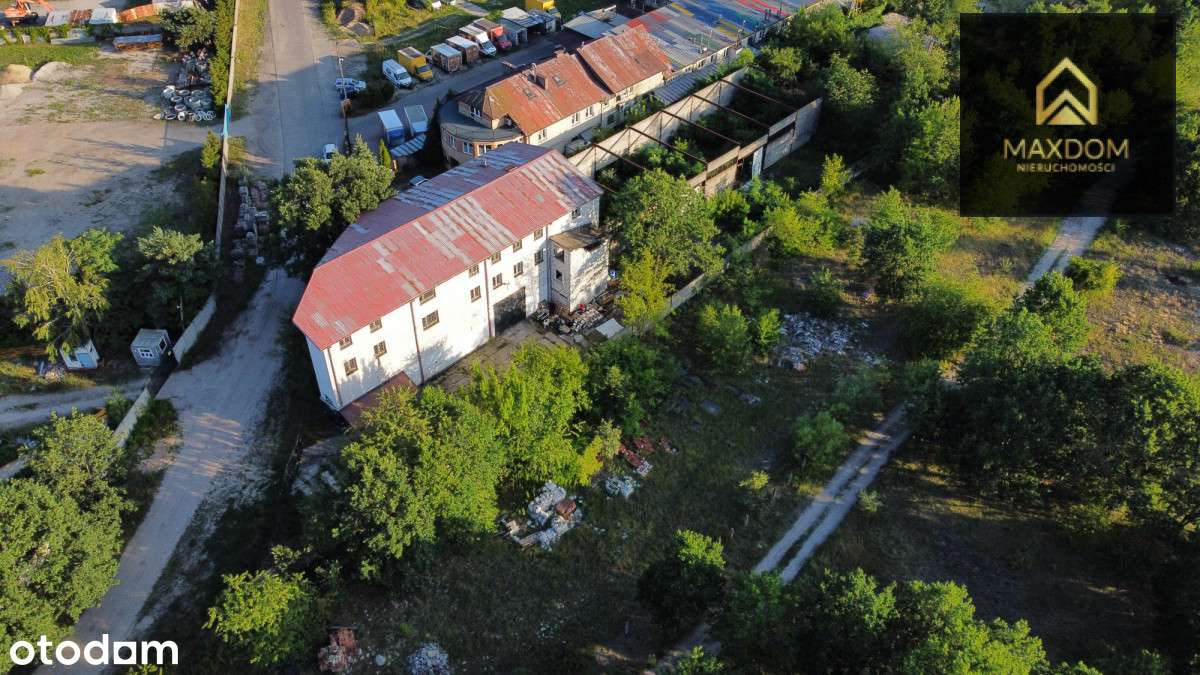 Na sprzedaż hala / działka inwestycyjna-11