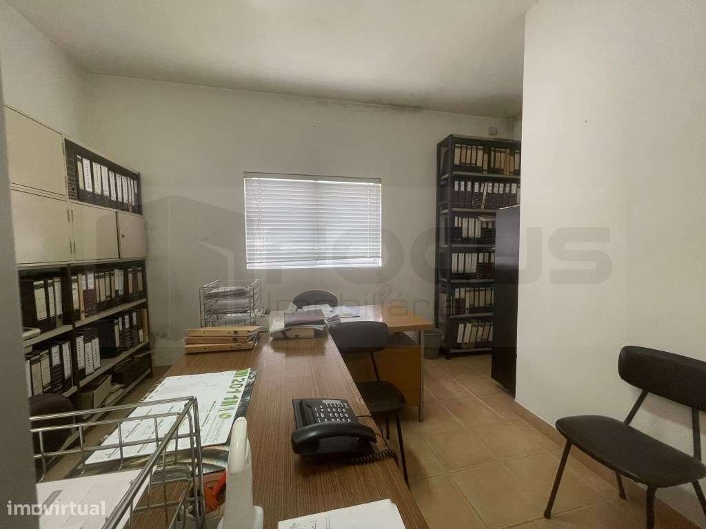 Propriedade Industrial / Pavilhão industrial - Anadia - Grande imagem: 5/26