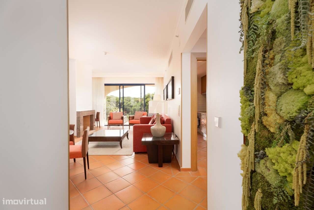 T2 com terraço privado para venda no Vila Sol, em Quarteira-3