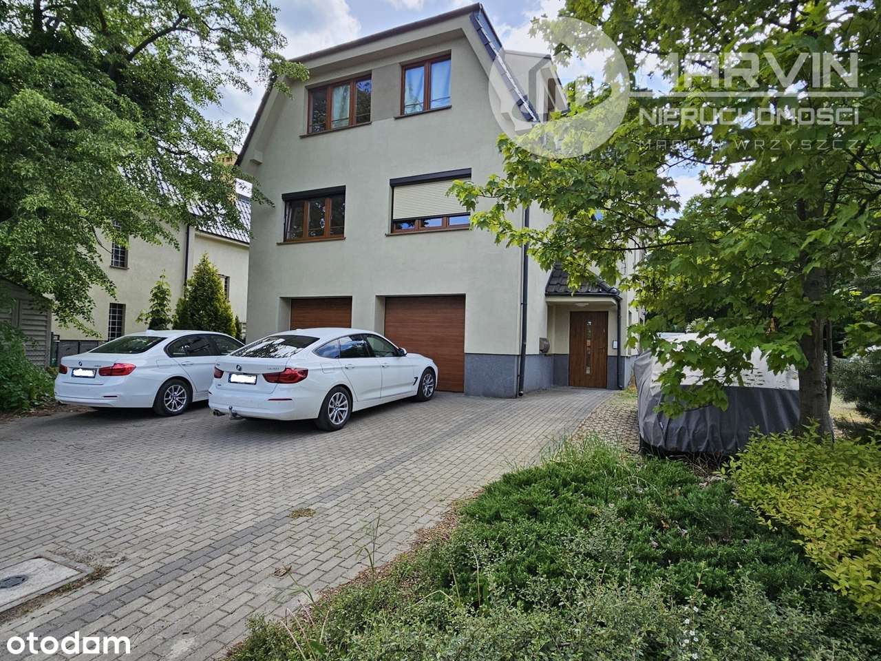 2 Pok. (46m2) + 26m2 (do przerobienia na kawalerkę) - ul. Nałęczowska-17