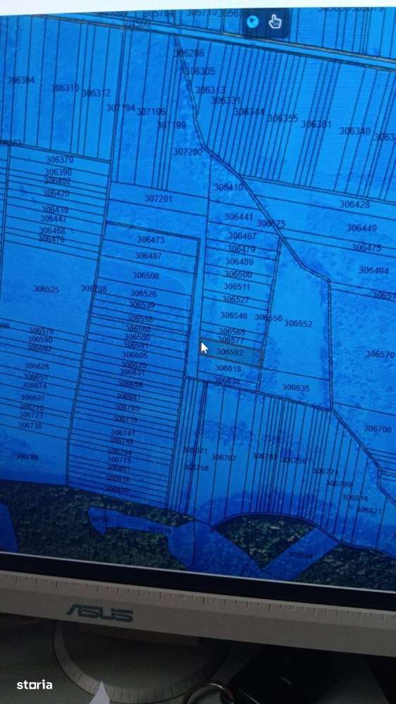 Teren Extravilan 4300 mp Ususău Jud Arad - Imagine principală: 3/3