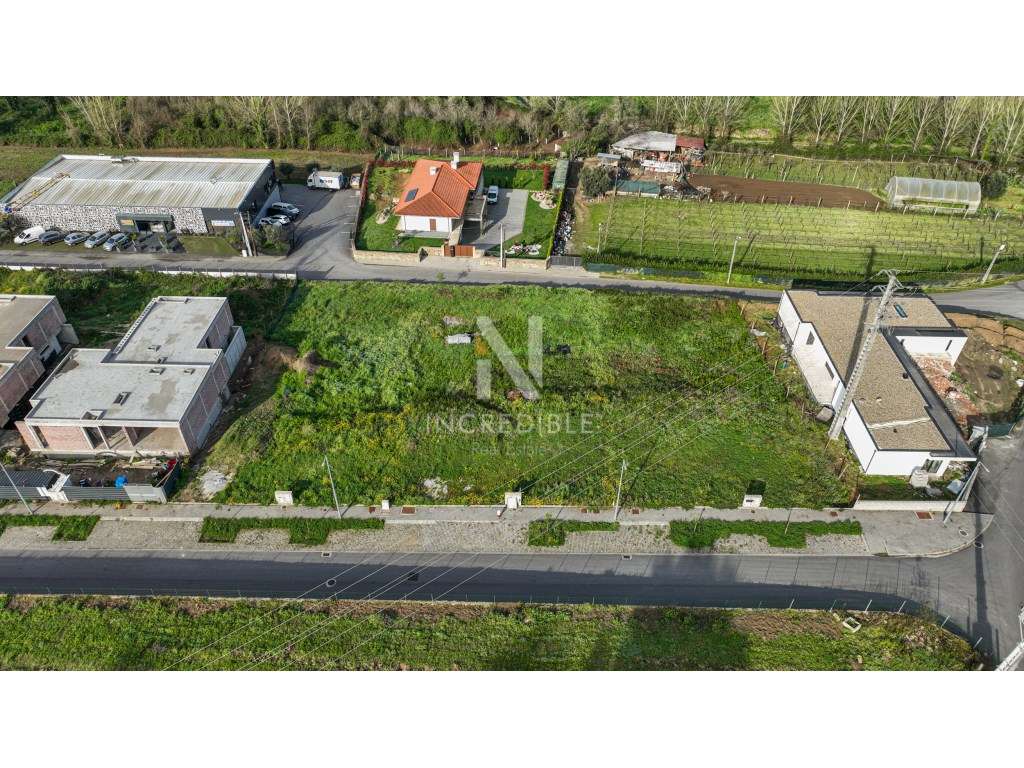 Terreno c/Projeto Aprovado para Moradia em Moure, Vila Verde-9