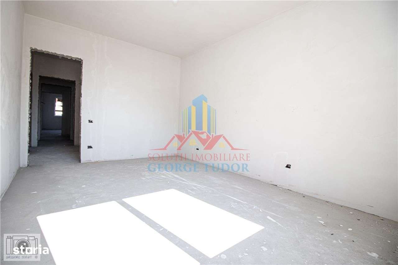 Apartament 2 camere decomandat, 51 mp, 0 % COMISION,  Str. Soarelui, C-12