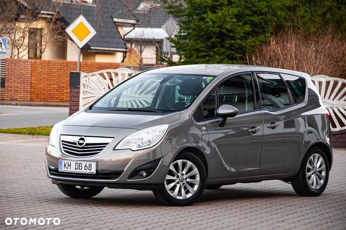 Opel Meriva 1.4 T Cosmo - 1