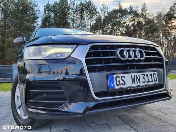Audi Q3 2.0 TDI Design - 1