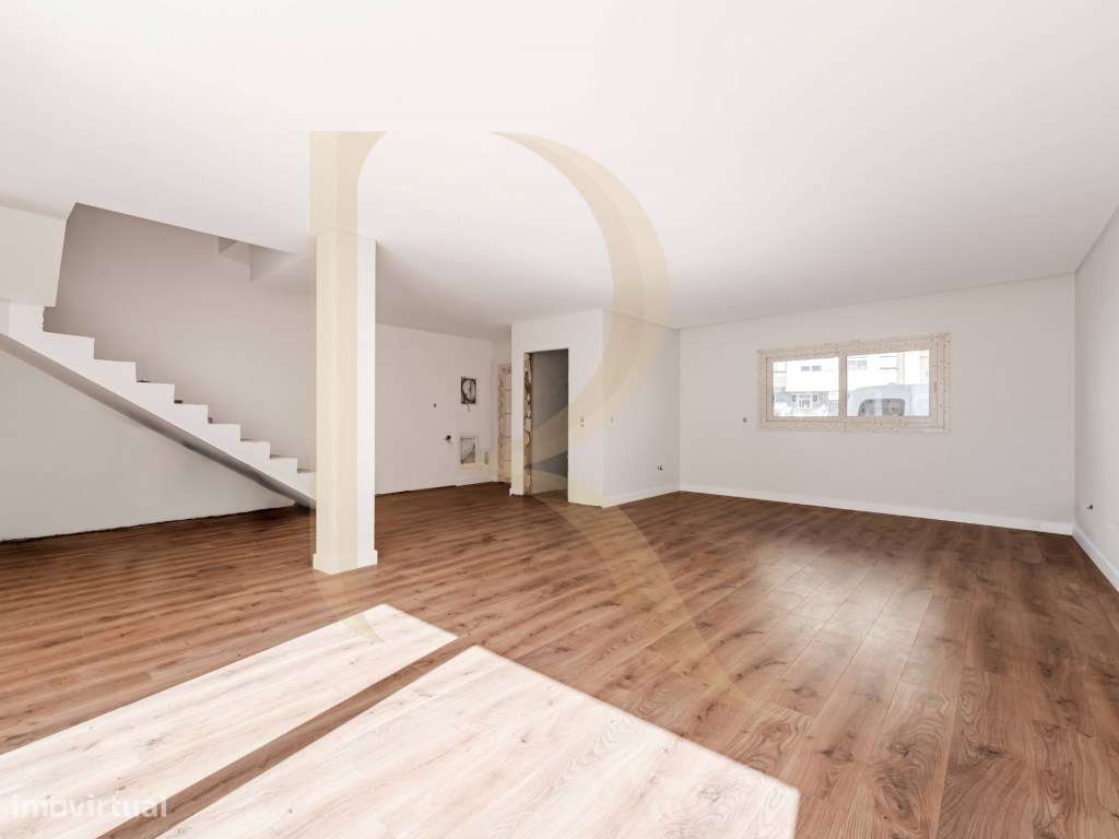 Moradia T4 nova com logradouro nas Paivas - Amora - Seixal-18