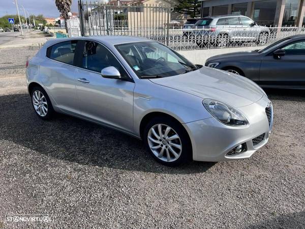 Alfa Romeo Giulietta 1.6 JTDM 16V Super - 7