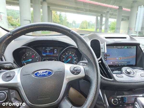 Ford Escape 2.0 EcoBoost AWD Titanium - 13