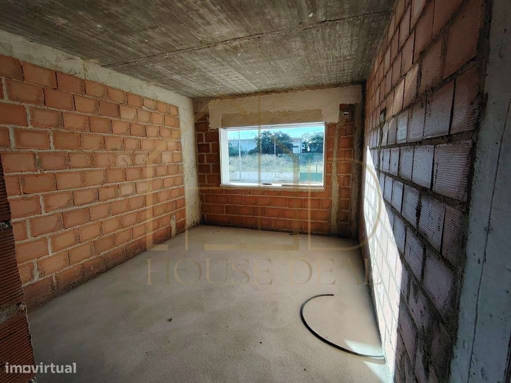 MAGNÍFICO Apartamento T2. Montijo-7