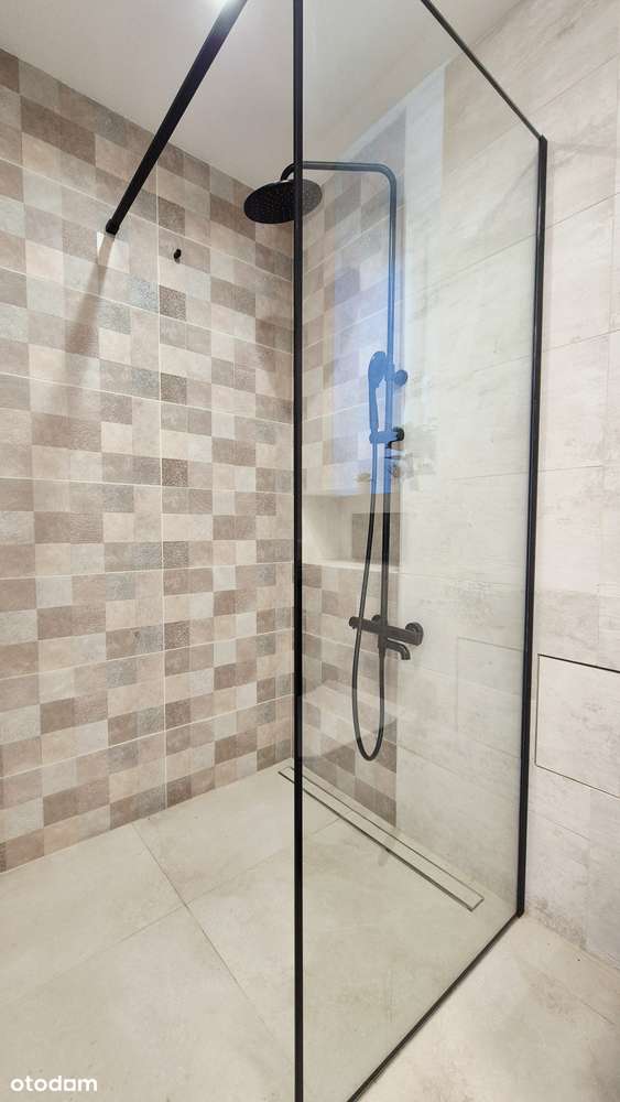 Działka + Moderna Po remoncie Balkon Garaż-12