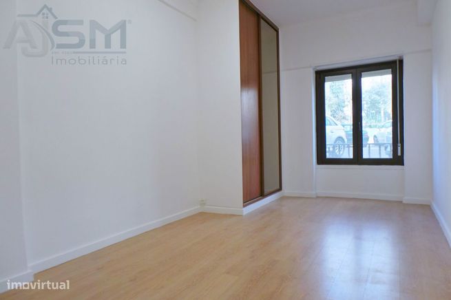 Oeiras - Apartamento T2 em zona privilegiada, Quinta das Palmeiras-6
