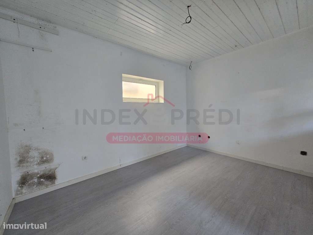 Moradia T2 C/Logradouro - Ílhavo - Propostas até dia 19/01 - Grande imagem: 5/24