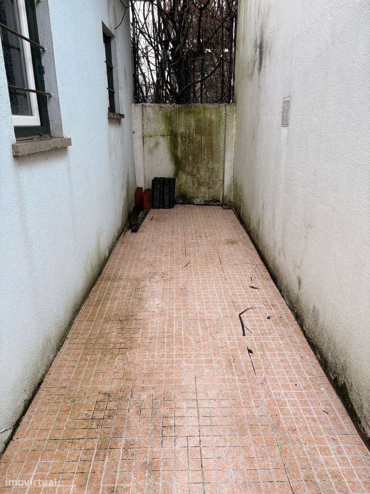 Moradias T2 e T3 com garagem jardim piscina 830.000€ - Grande imagem: 5/60