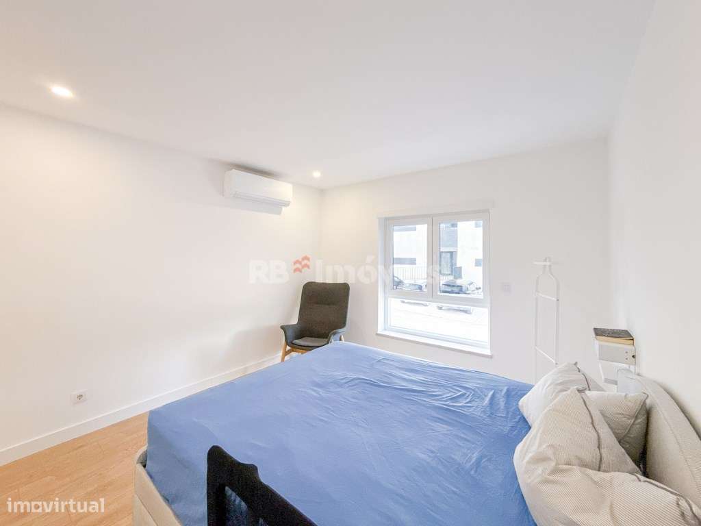 Apartamento T3 Semi-Novo, c/ Garagem - em Constância-29