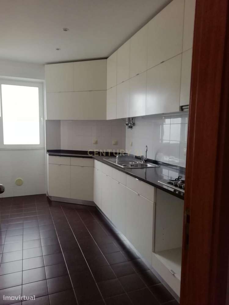 VOUS ÊTES À LA RECHERCHE D'UN BIEN DE LUXE? VENTE D'UM BÂTIMENT À LISB - Grande imagem: 2/60