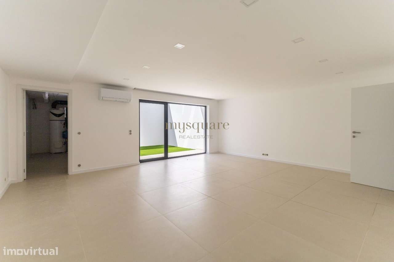 Moradia geminada T4 - Canidelo, Gaia-33