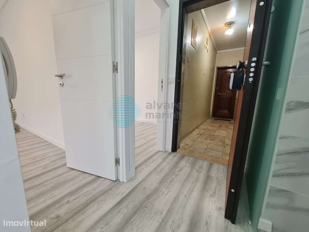 Apartamento T1 em Lisboa (zona da Dona Estefânia) - Grande imagem: 4/25