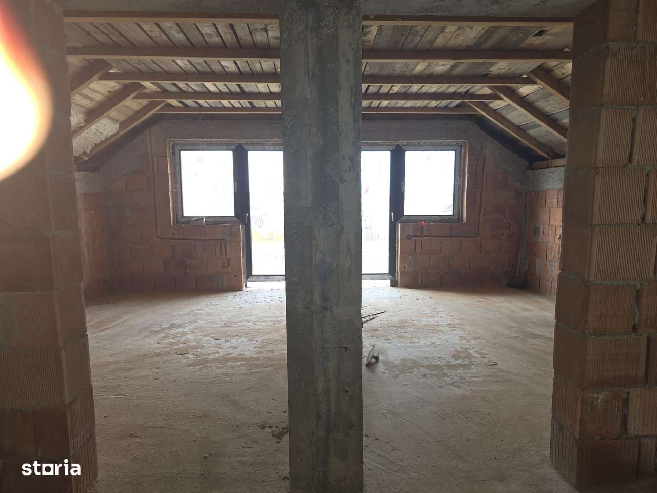 Ocazie in Caciulati! Casa idividuala noua la 15 minute de capitala!-9