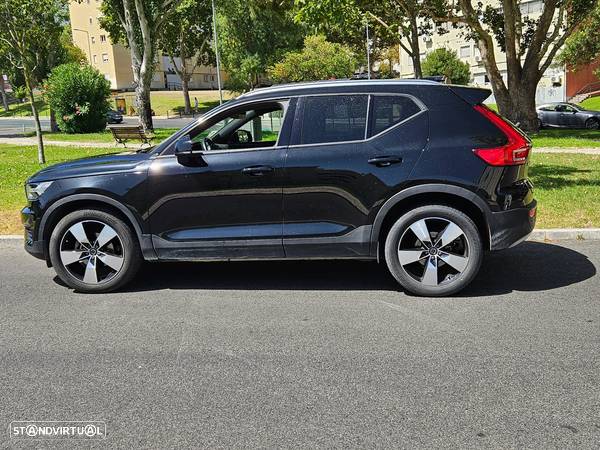 Volvo XC 40 1.5 T3 Momentum Plus Geartronic - 4