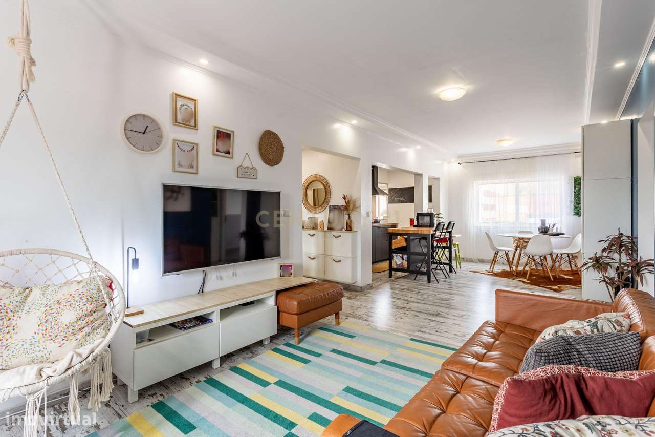 Apartamento T4 em Vialonga-10