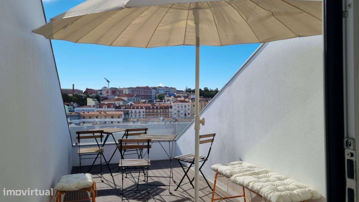 Apartamento com 2 quartos - localizado em Intendente Lisbon - Grande imagem: 4/8
