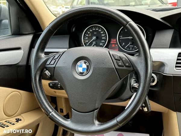 BMW Seria 5 520d Aut. - 9