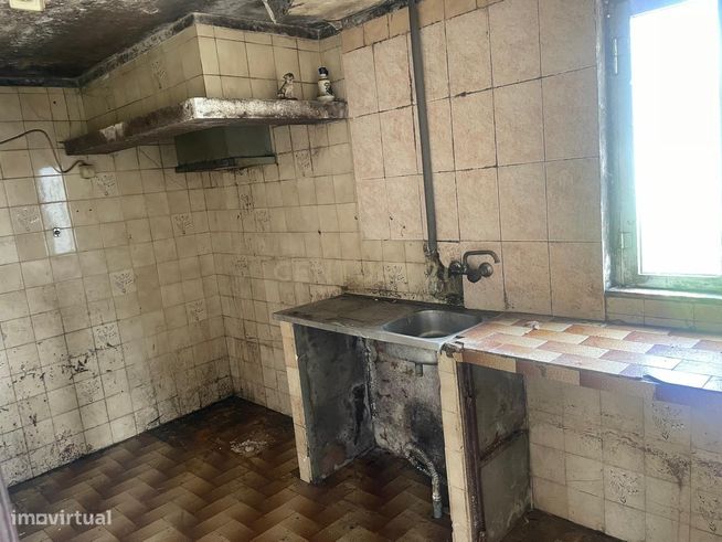 Moradia em Gilmonde – Barcelos com 405 m² de Terreno-5
