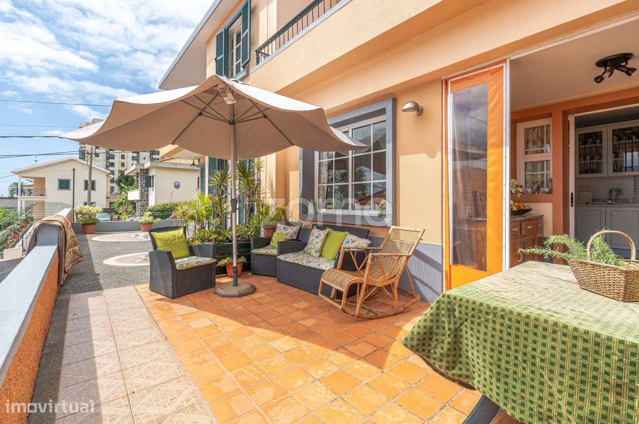 Moradia T5 em São Martinho, Funchal-14