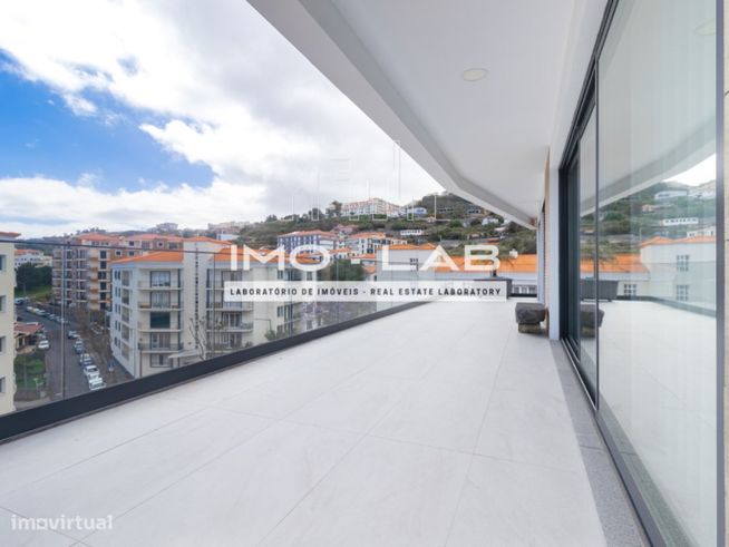 Luxuosa Penthouse T3 - Caniço - Ilha da Madeira-13