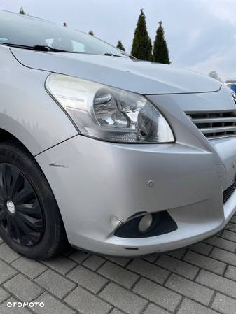 Toyota Verso 2.0 D-4D - 7