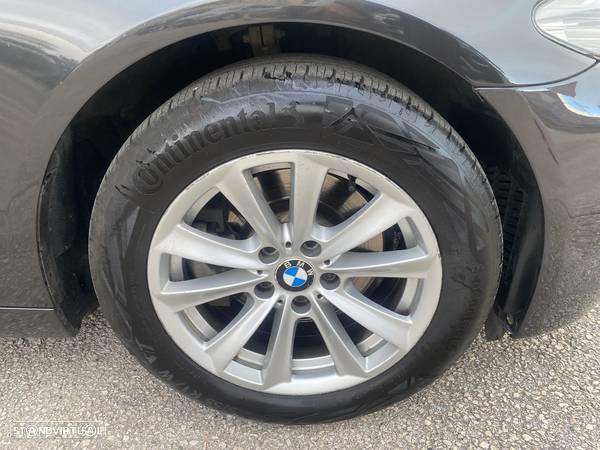 BMW 520 d Auto - 12