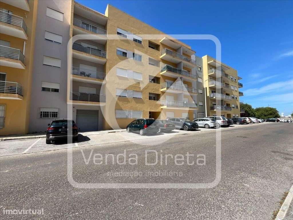 Apartamento T3 com 144² no Alto do Seixalinho | Perto da Estação Fe...-18