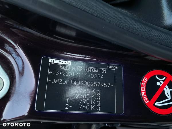 Mazda 2 1.3 Exclusive - 21