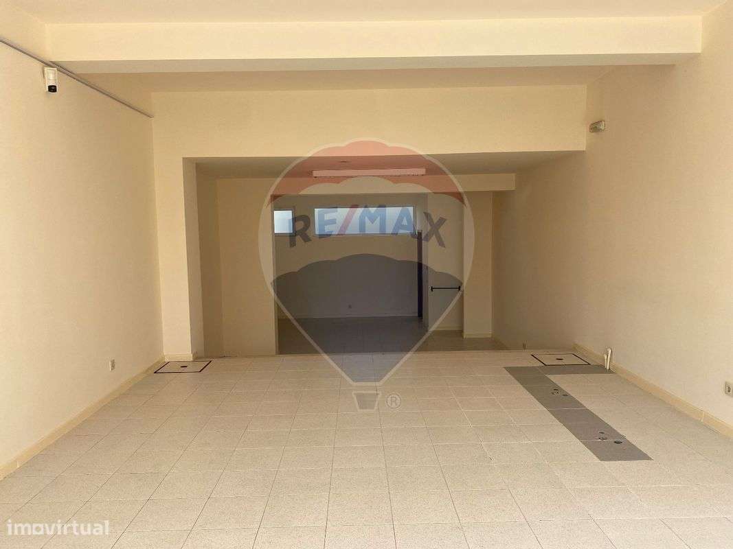 Loja  para arrendamento - Grande imagem: 2/12