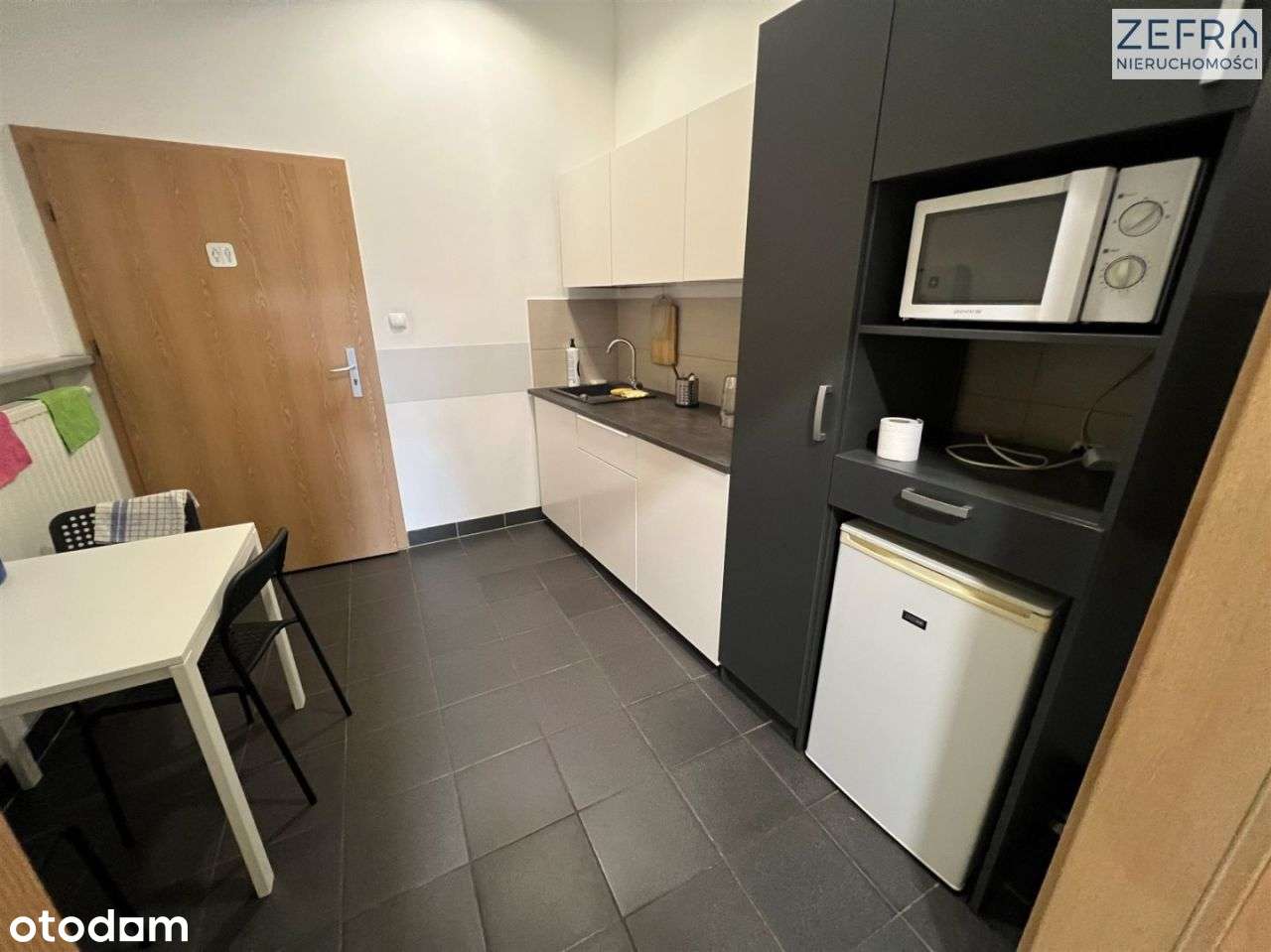 Biuro*Handel*Usługi*215m2*Modlnica*Częstochowska - Pełny obrazek: 4/8