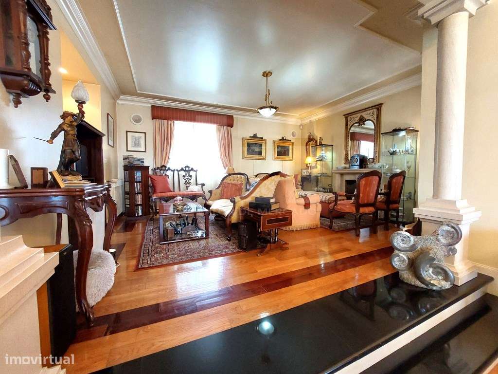 Moradia em banda à venda, t4 , Quinta Grande.-12