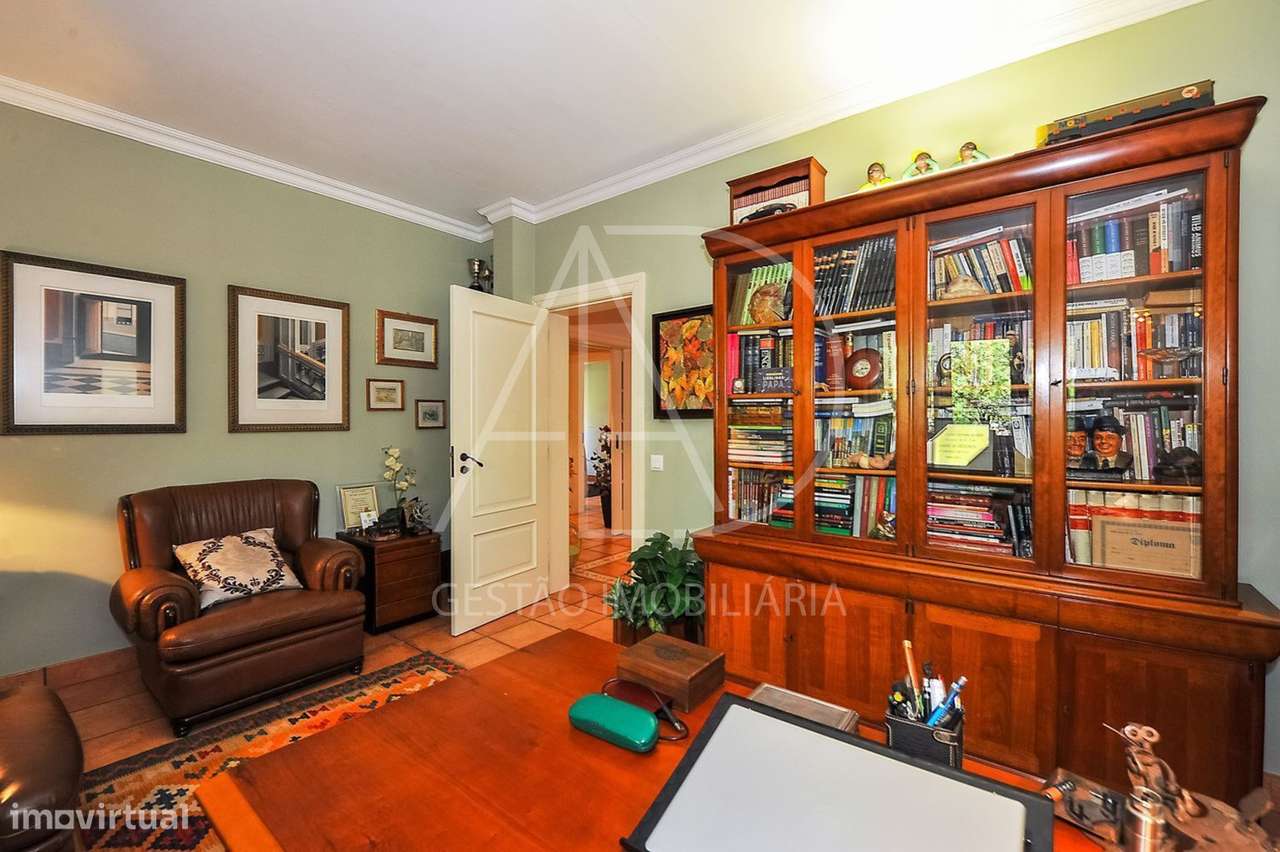 MORADIA ISOLADA T5 EM VERDIZELA-39