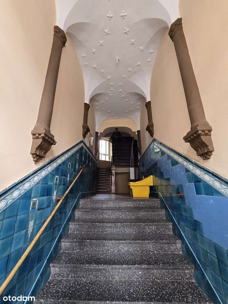 WAPIENNA, 103 m2, 3 pokoje, odnowiona kamienica, idealna inwestycja!-2