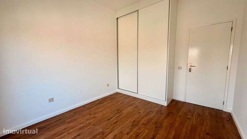 Apartamento T3 remodelado em Águas Santas - Grande imagem: 4/12