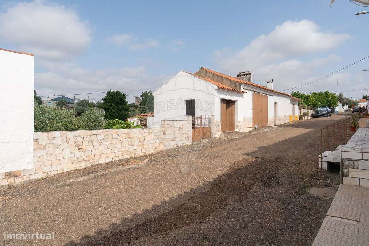 Moradia T2 para venda - Grande imagem: 3/34