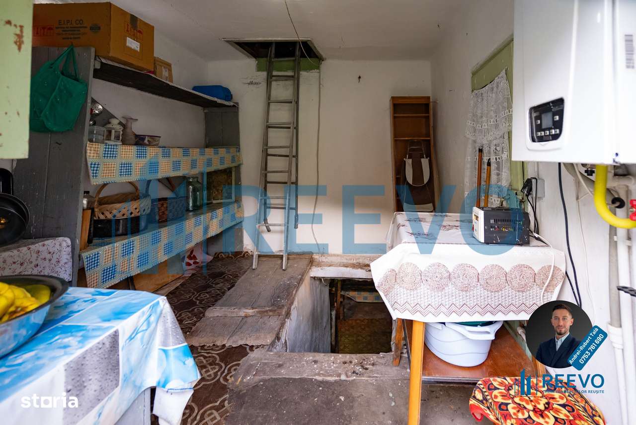 Casă de vânzare, pe Str.  Profesor Doctor Bgdasar nr. 1, Bacău. Comisi-18