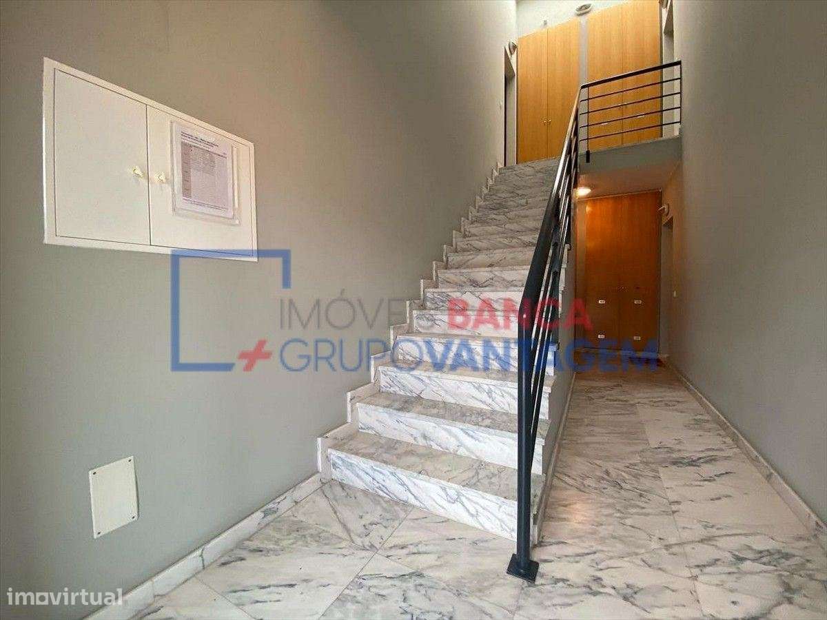 Apartamento T2 na Quinta do Anjo - Grande imagem: 4/10