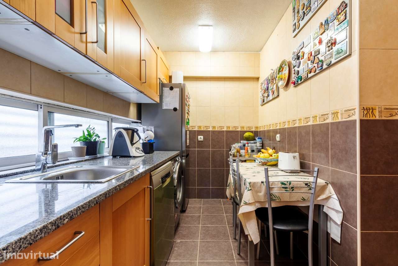 Apartamento T2 Remodelado em Marvila, Lisboa-7