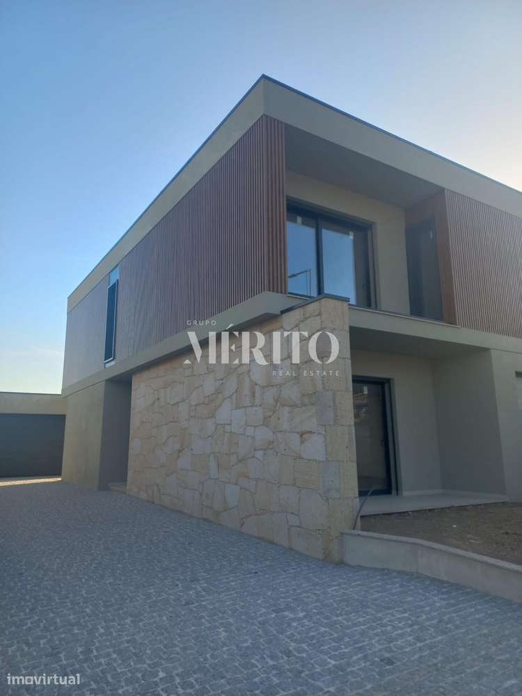 Moradia Geminada T3-21