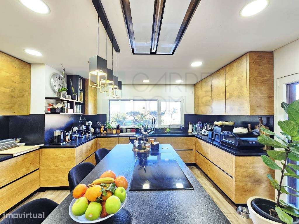 Magnifica moradia T4 com piscina na Urbanização Aroeira, em Santo E...-19