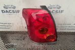 Lampa stop stanga pe aripa COMBI Toyota Avensis 2 T25 (facelift)  [din 2006 pana  2009] Sedan 2.2 D - 4