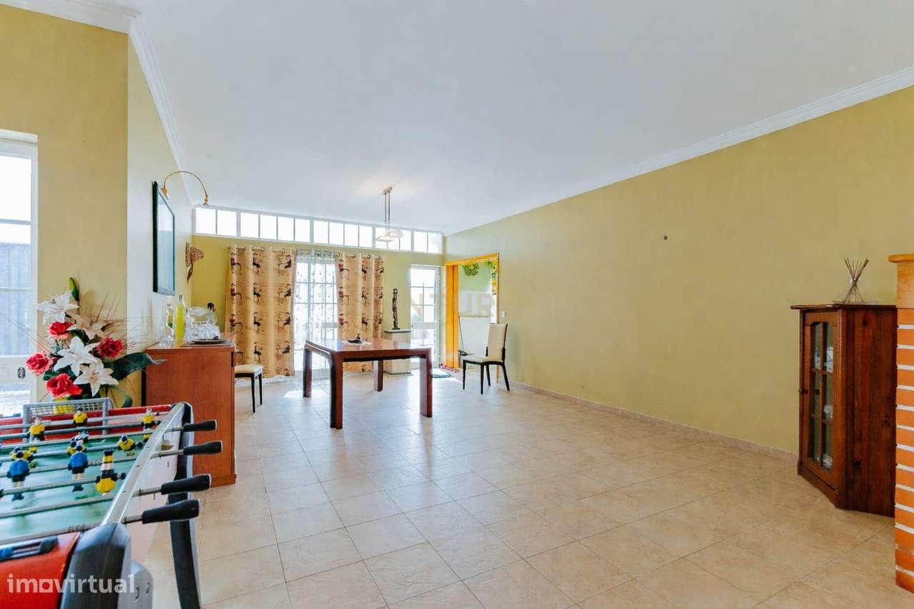 Moradia Isolada T4 Sarilhos Grande, Montijo-7