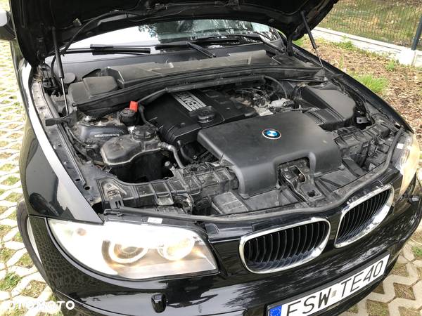 BMW Seria 1 116i - 22