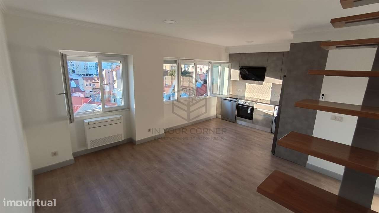 Apartamento T4 DUPLEX Venda em São Vicente,Lisboa-31