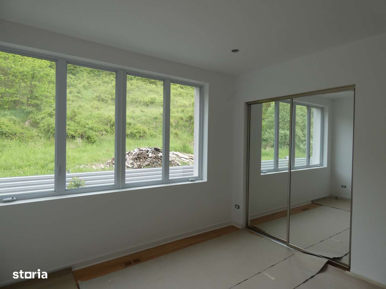 Duplex de vanzare - Imagine principală: 4/8